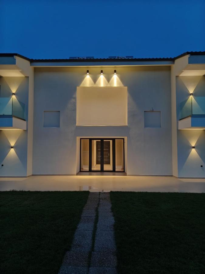 Onar In Sarti Aparthotel Exterior photo